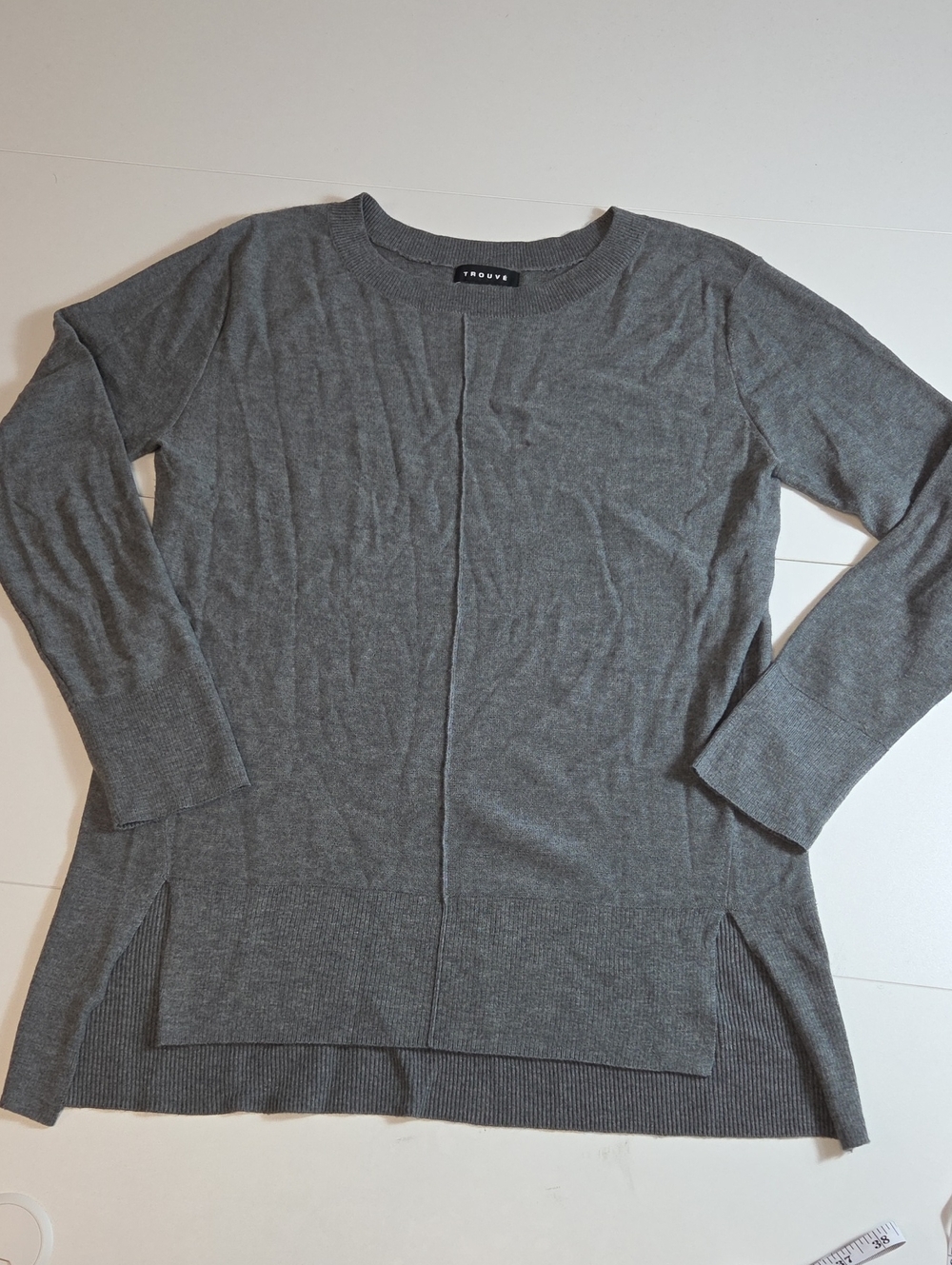 Trouve Gray Crew Neck Split Seam Sweater Size M